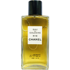 N°19 (Eau de Cologne) by Chanel