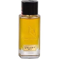 Velvet No 3 von Faisal Aldayel / فيصل الدايل