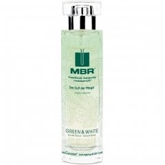 BioChange Body Care - Green & White by MBR Medical Beauty Research