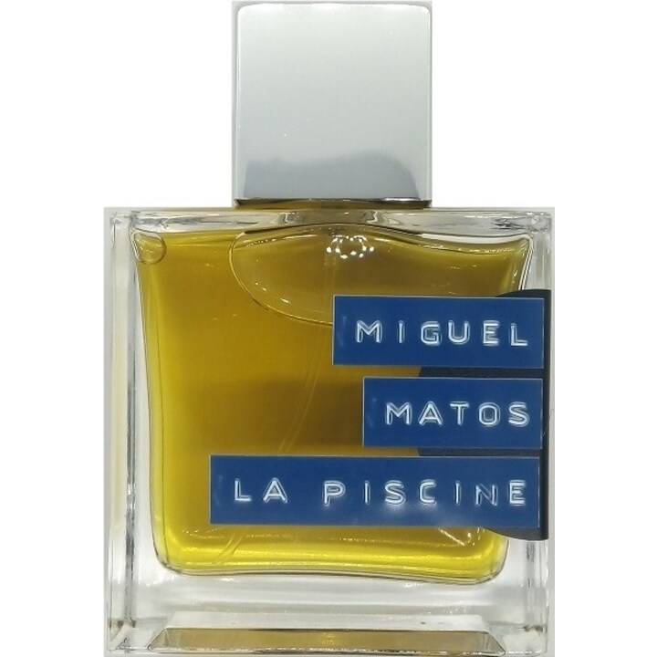 La Piscine by Miguel Matos
