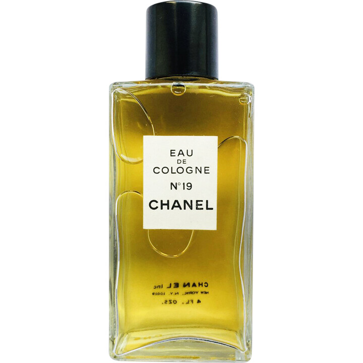picnic ekspertise farligt N°19 by Chanel (Eau de Cologne) » Reviews & Perfume Facts
